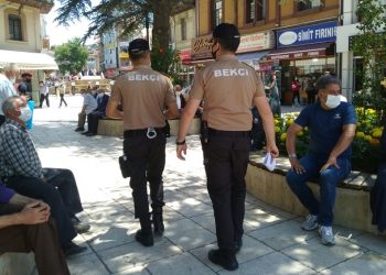 Halkın yoğun bulunduğu yerlerde sigara yasağı