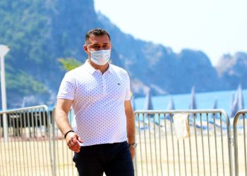 Alanya Belediye Başkanı koronavirüsü yendi