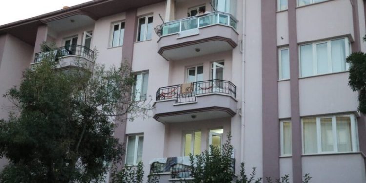 4 Ki̇şi̇ni̇n Öldüğü Olayda Komşular Konuştu