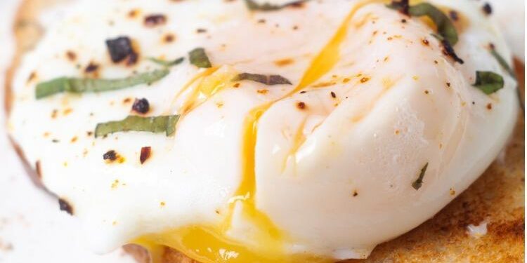 Poşe yumurta nedir, nasıl yapılır? Poşe yumurta tarifi ve püf noktaları