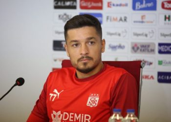 Ahmet Oğuz: “Ülke Puanı İçi̇n Kazanmak İsti̇yoruz”