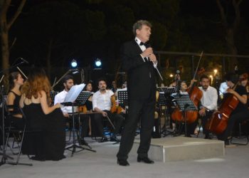 Ayvalıkta 7. Ai̇ma Müzi̇k Festi̇vali̇ Başladı