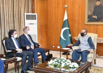 Bakan Akar, Paki̇stan Cumhurbaşkanı Alvi̇ İle Görüştü