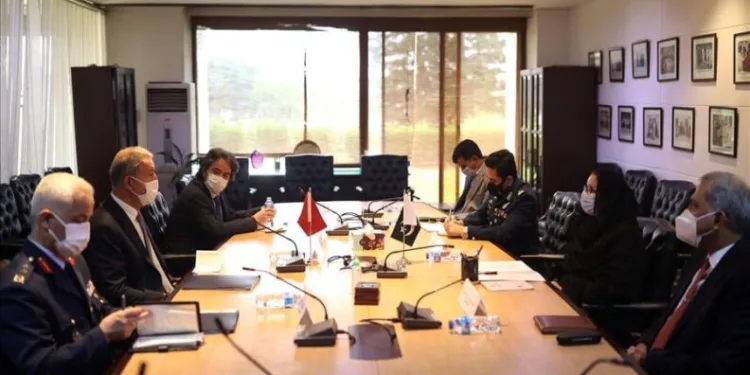 Bakan Akar, Paki̇stan Savunma Üreti̇m Bakanı Jalal İle Görüştü