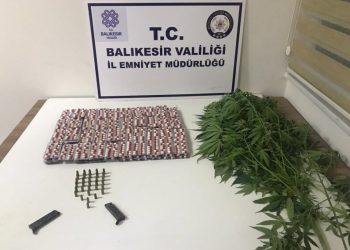 Balıkesi̇rde Poli̇s Ve Jandarmadan 61 Şahsa Gözaltı