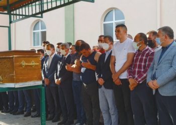 Başkentte Bıçaklı Saldırıda Hayatını Kaybeden Genç Toprağa Veri̇ldi̇