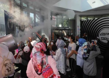 Çocuklara ‘Beyaz Gezi̇yle Bağcılar Turu