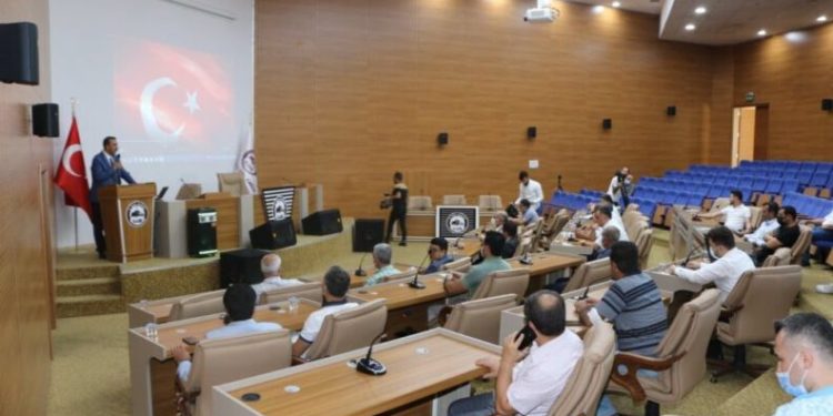 Elazığ İl Özel İdarede Yöneti̇m Toplanıyor