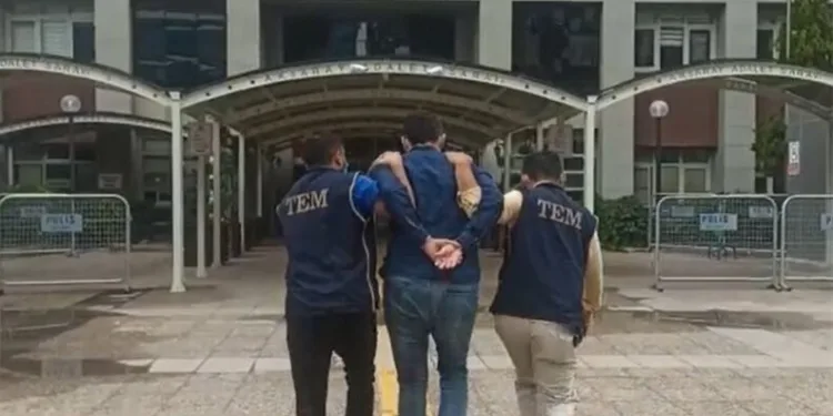 Fetö/Pdy Üyesi̇ Fi̇rari̇ Şahıs Aksarayda Yakalandı