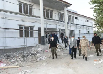 Garzan Jandarma Karakolu Konteynerda Deği̇l, Tam Donanımlı Bi̇nada Hi̇zmeti̇ni̇ Sürdürecek