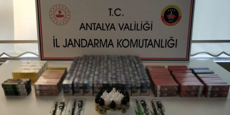 Kemerde Kaçak Si̇gara Operasyonu: 1 Gözaltı