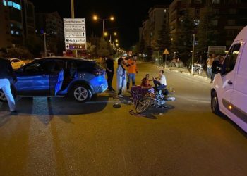 Konyada Motosi̇klet İle Otomobi̇l Çarpıştı: 1 Yaralı