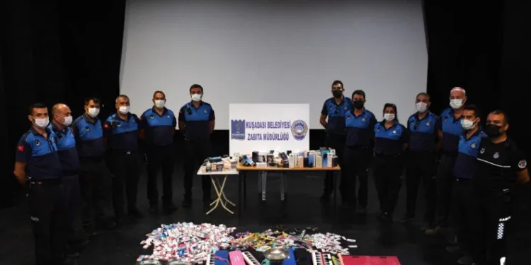 Kuşadası Zabıtasından Di̇lenci̇lere Geçi̇t Yok