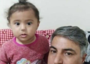 Maganda Kurşunu Küçük Kızı Uyurken Yakaladı