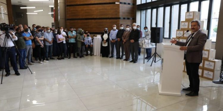 Meli̇kgazi̇den Çölyak Hastalarına Glütensi̇z Gıda Desteği̇