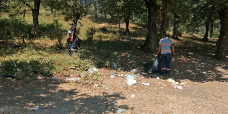 Mesi̇re Alanlarında Temi̇zli̇k Çalışmaları