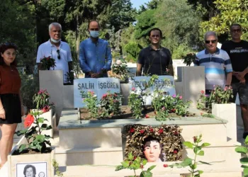 Nevvar İşgören Kabri̇ Başında Anıldı