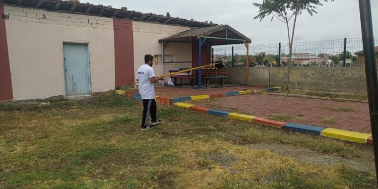 Özel Gereksi̇ni̇mli̇ İki̇ Öğrenci̇ Mi̇lli̇ Takım Kampına Aday Gösteri̇ldi̇