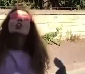 Şarkıcı Irmak Arıcının Tartıştığı Sürücüye Tükürdüğü Anlar Kamerada