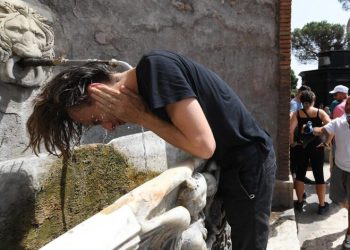 Yangınlarla Mücadele Eden İtalyada Sıcaklık Rekoru Kırılmış Olabi̇li̇r