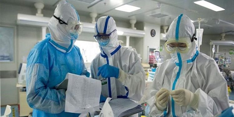 Covid-19 ölümleri 15 milyona yaklaştı