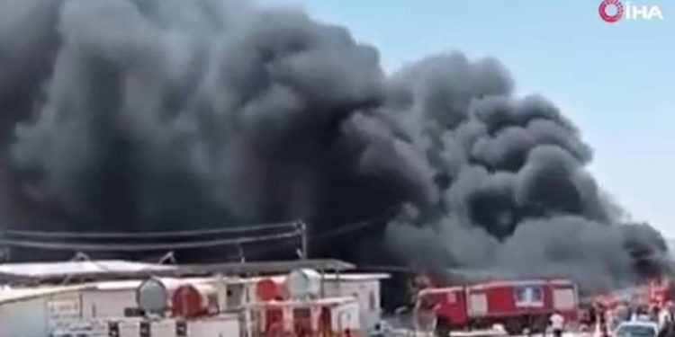 Irak’ta göçmen kampında yangın
