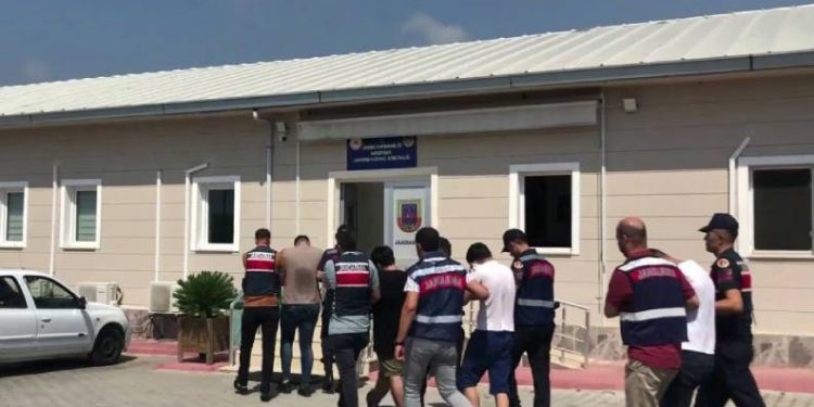 Sosyal medya dolandırıcılarına operasyon