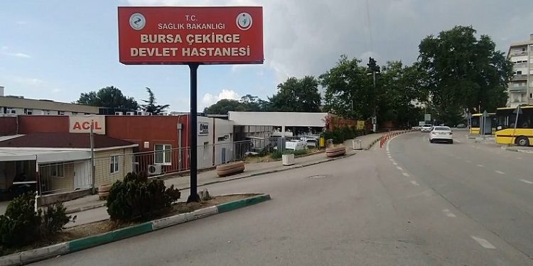 Bursa’da zam için eylem yaptı, site yöneticisi darp etti