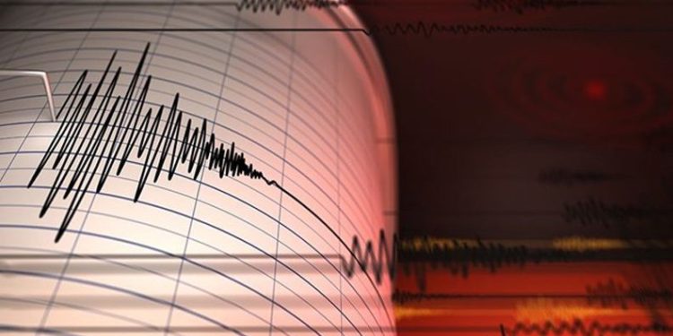 Afganistan’da deprem! Yüzlerce ölü ve yaralı var