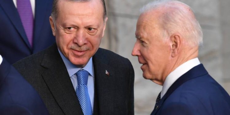 “Biden, NATO Zirvesinde Erdoğan’ı görmeyi dört gözle bekliyor”