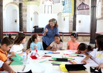 Nilüfer’de çocuklar hayallerini çizdi