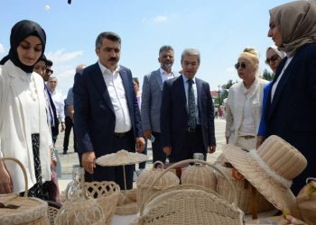 Yıldırım’da El Emekleri Festivali göz kamaştırdı