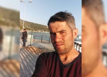 Mermer işçisi, iş makinesinin altında kaldı