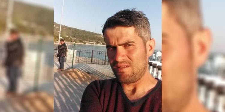 Mermer işçisi, iş makinesinin altında kaldı