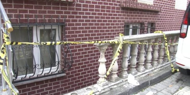 Tapu kavgasında eşini bıçaklayarak öldürdü