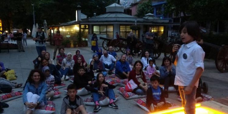 Bursa’da masal dünyasına renkli yolculuk
