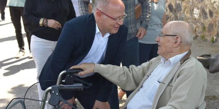 Davut Gürkan’dan huzurevi ziyareti