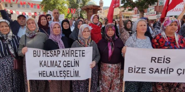 Bursa’da köylülerden şehir merkezinde eylem