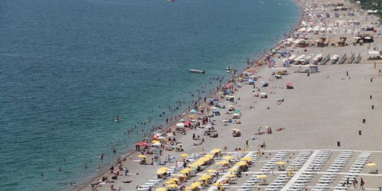 Antalya’da 2022 yılı turist sayısı 4 milyonu aştı