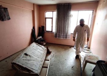 Bursa’da çöp ev temizlendi