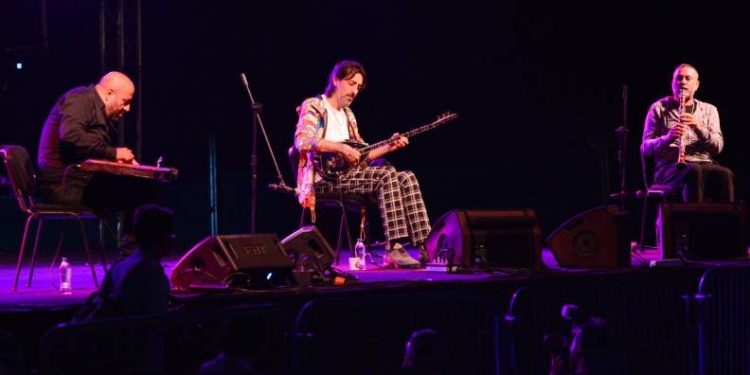 Bursa Nilüfer’de caz keyfi sürüyor