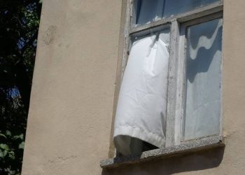 5 yaşındaki çocuk pencereden düştü