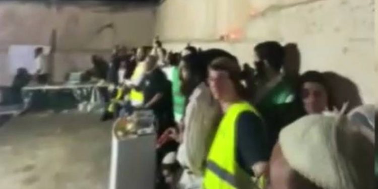 İsrail güçleri, 62 Filistinliyi yaraladı