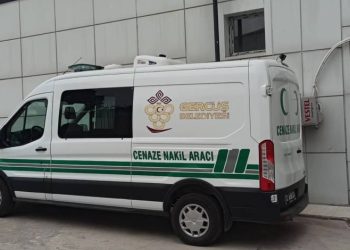 Ağabeyinin cesediyle 3 gün yaşadı