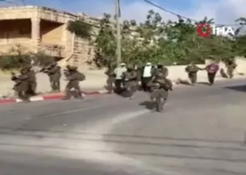 İsrail güçleri, 40 Filistinliyi gözaltına aldı