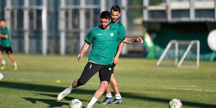 Bursaspor’da ikinci etap çalışmaları başladı