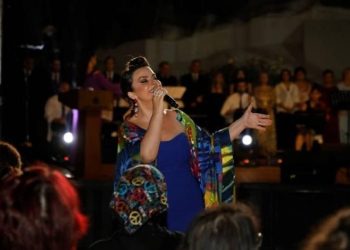 Bursalılar Esra İçöz ile çoştu