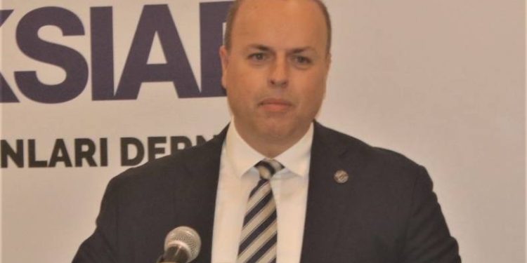 “Türkiye dünyanın ticaret merkezi oldu”