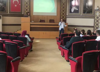 İnegöl Belediye personeline sağlıklı yaşam eğitimi