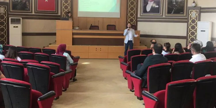 İnegöl Belediye personeline sağlıklı yaşam eğitimi